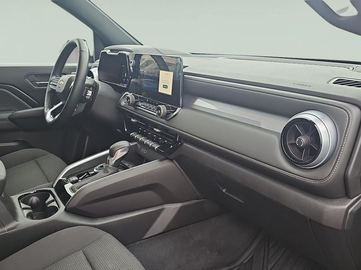 2024 Chevrolet Colorado 4WD LT