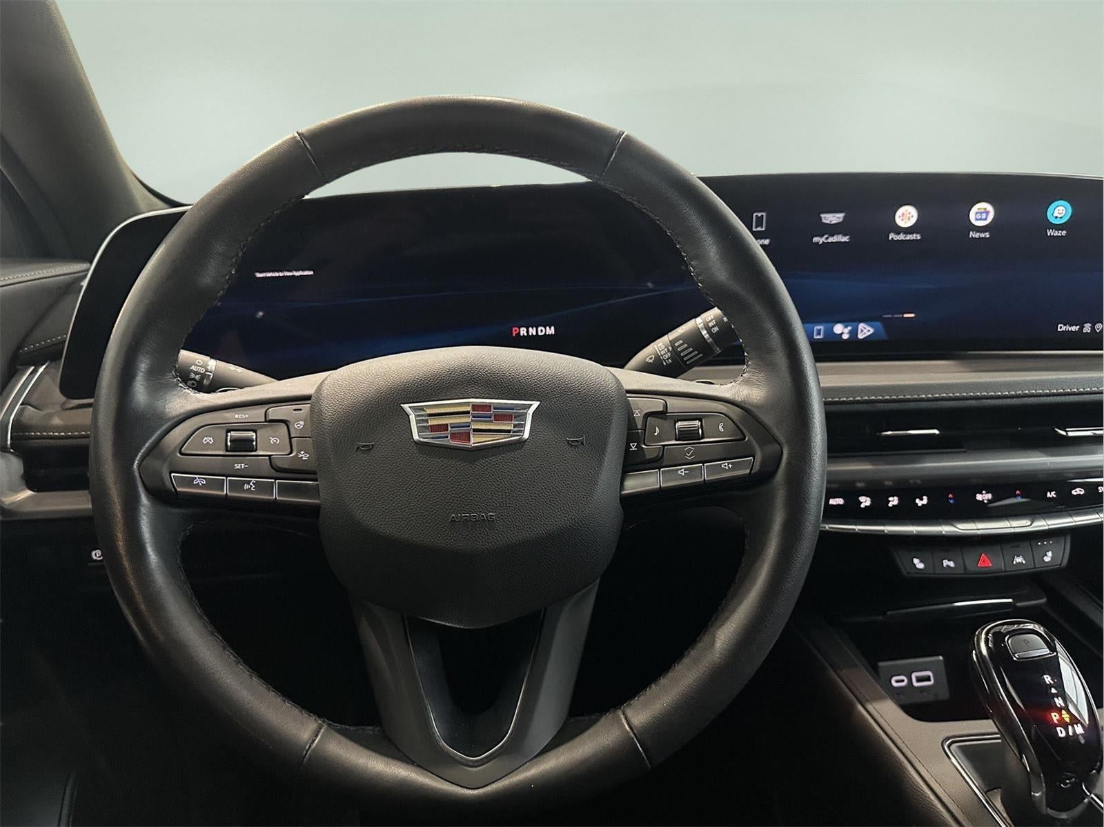 2024 Cadillac XT4 FWD Luxury