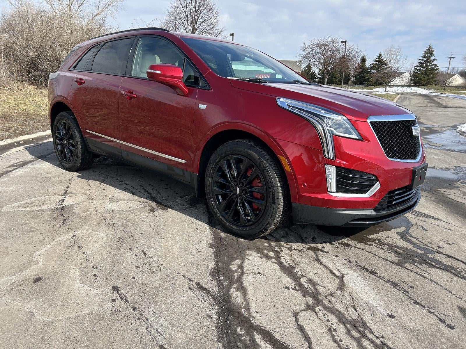 2023 Cadillac XT5 AWD Sport