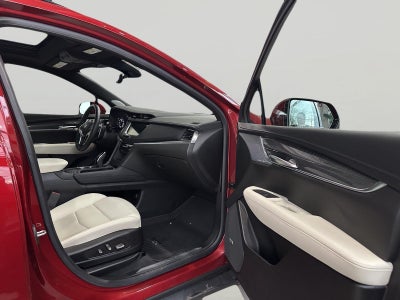 2023 Cadillac XT5 AWD Sport