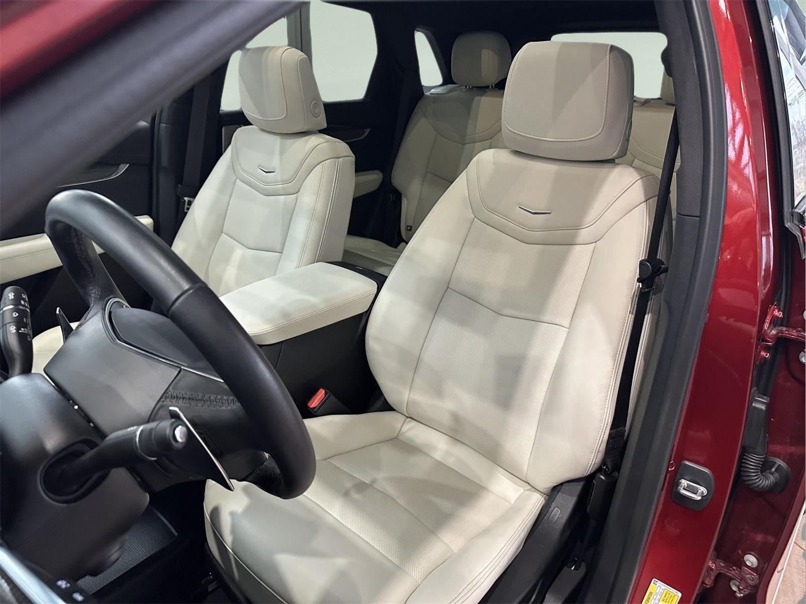 2023 Cadillac XT5 AWD Sport