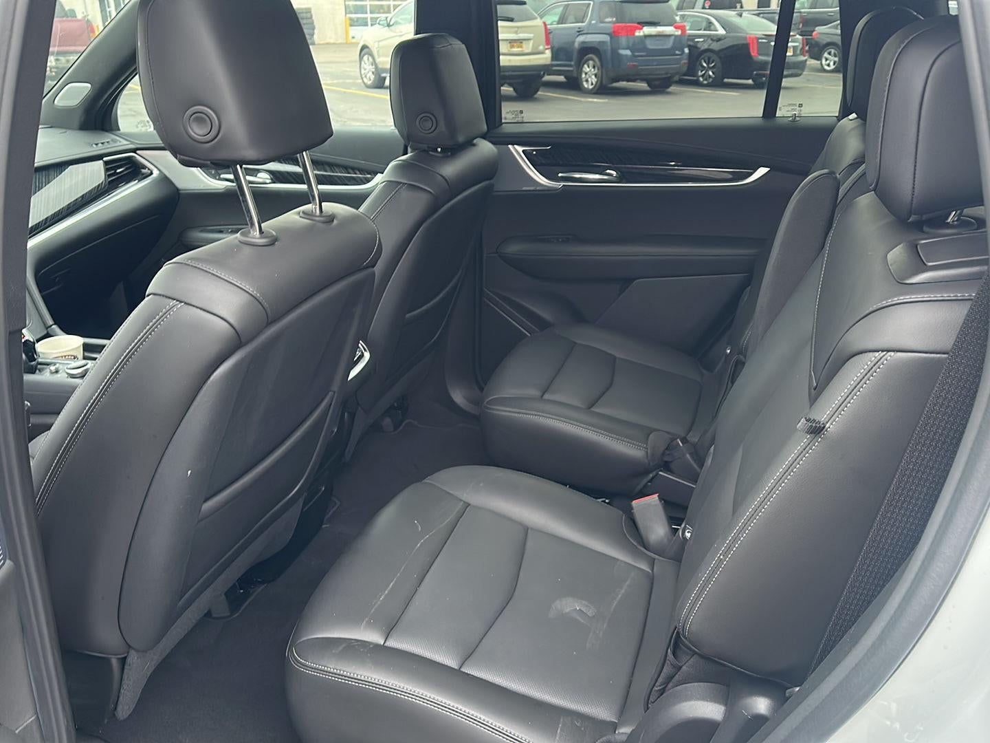 2025 Cadillac XT6 AWD Premium Luxury