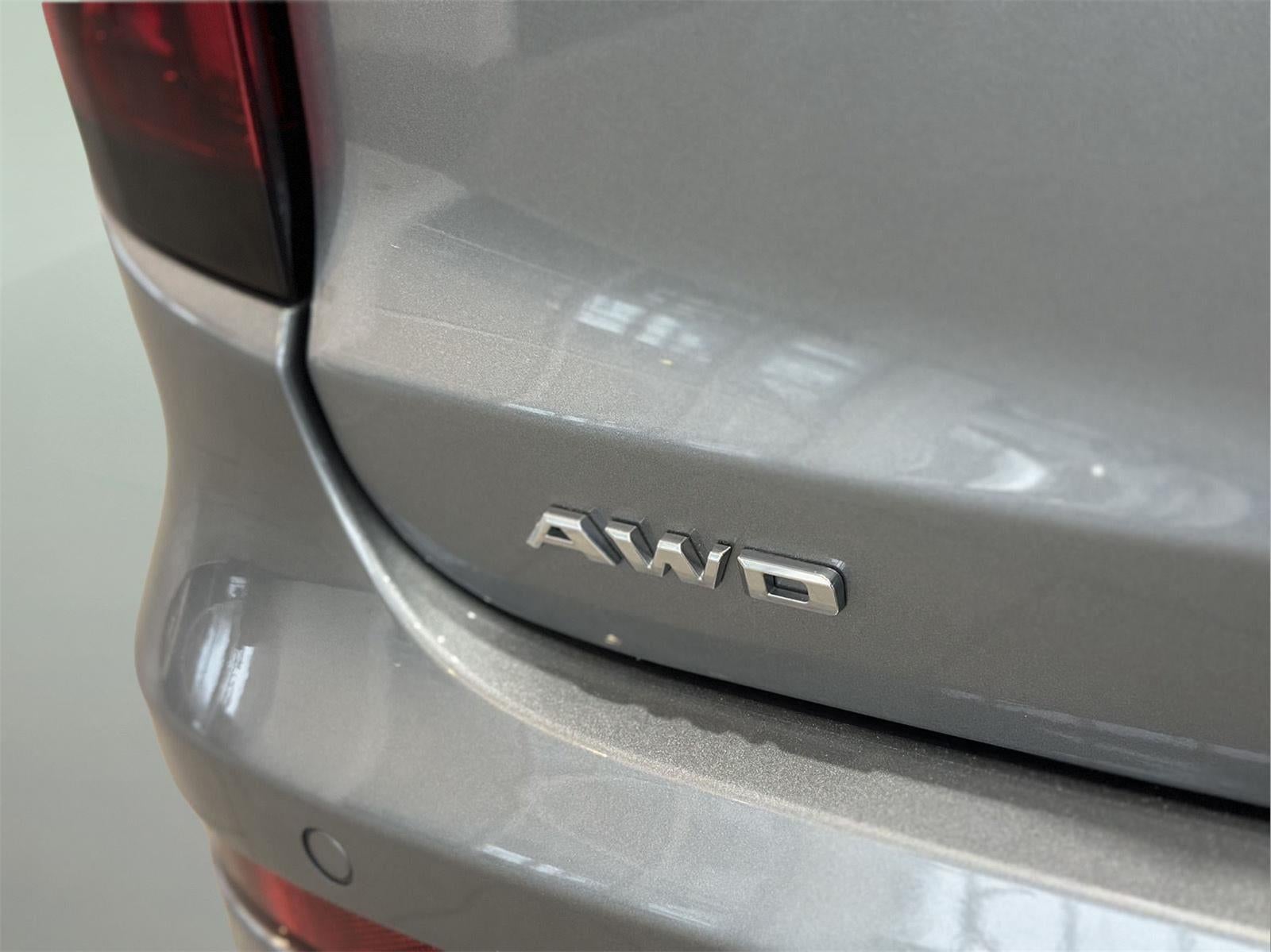 2024 Cadillac XT6 AWD Premium Luxury