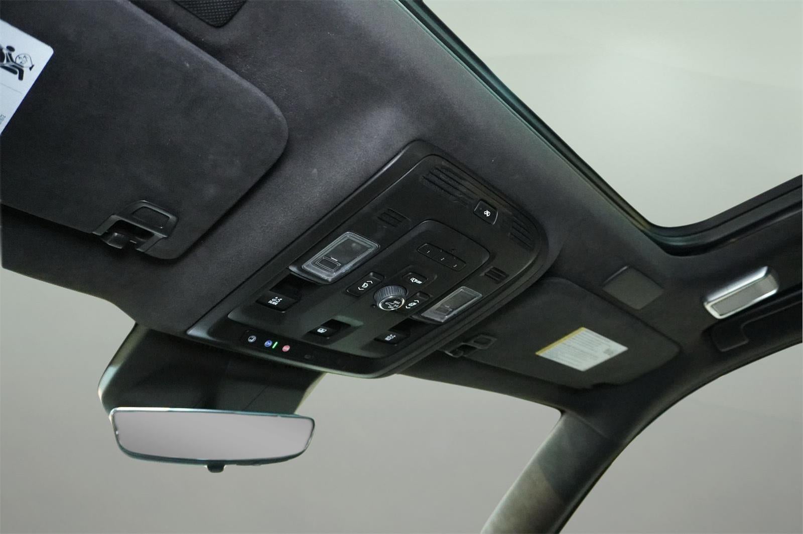 2024 Cadillac Escalade ESV 4WD Sport Platinum