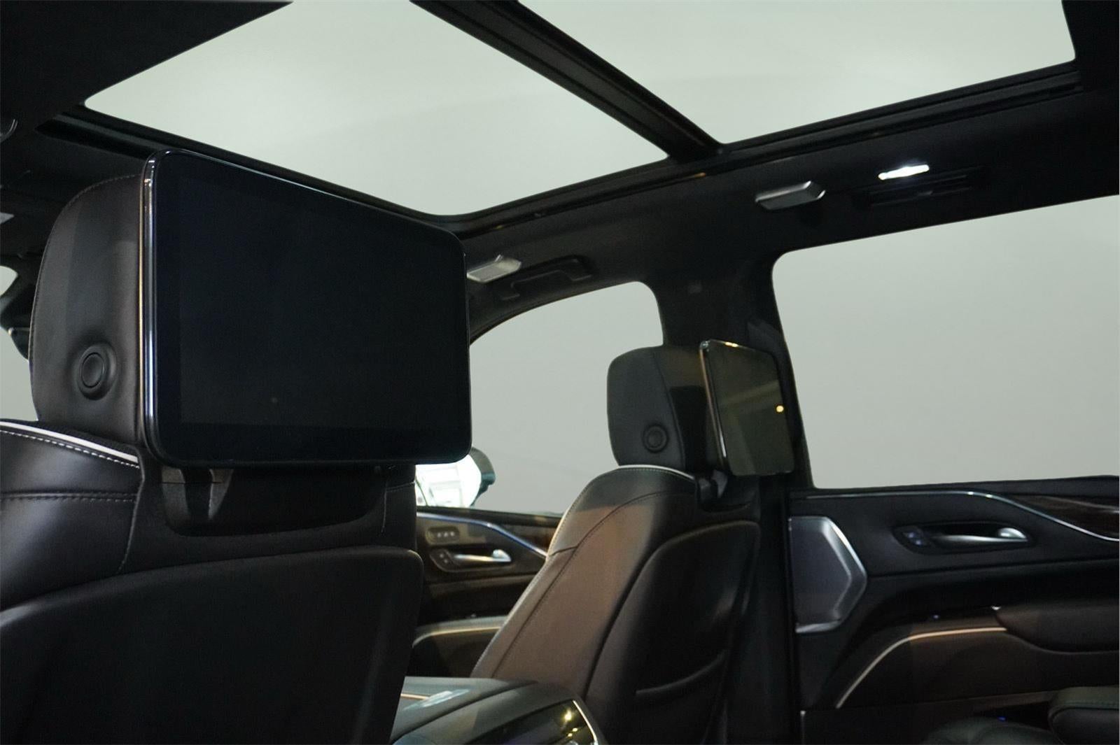 2024 Cadillac Escalade ESV 4WD Sport Platinum