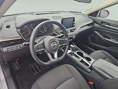 2023 Nissan Altima 2.5 SV Fresh Trade! Remote Start!
