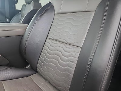 2023 Chevrolet Silverado 1500 ZR2 Fully Loaded, Custom Exhaust, (Carbravo Certified!