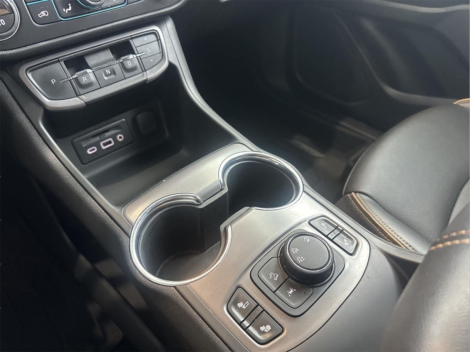 2023 GMC Terrain AT4