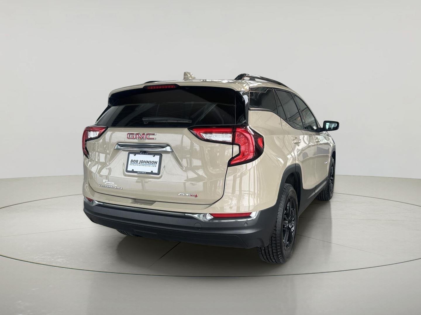 2023 GMC Terrain AT4