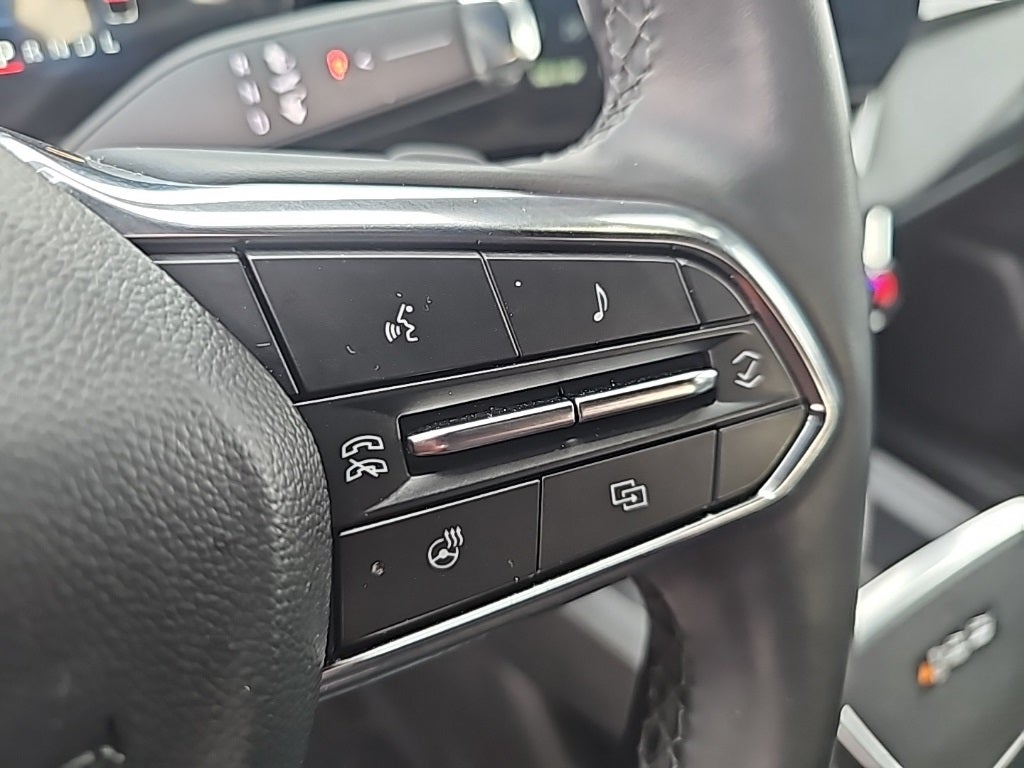 2025 Chevrolet Equinox LT Fresh Trade!!! Remote Start, Heated Seats/Steering