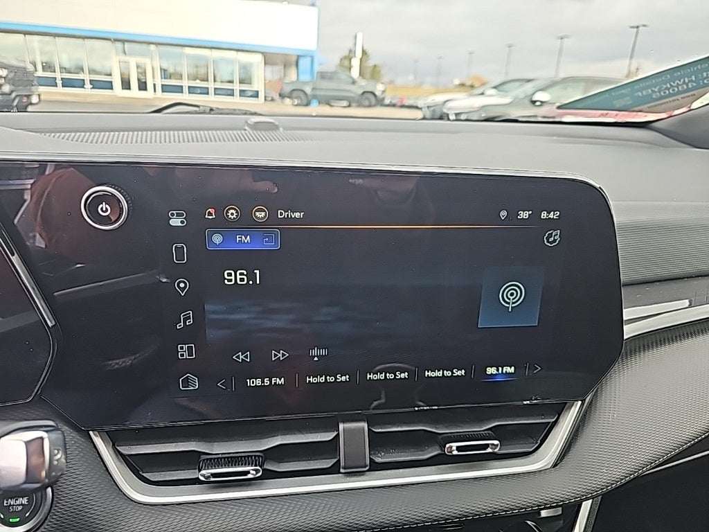 2025 Chevrolet Equinox LT Fresh Trade!!! Remote Start, Heated Seats/Steering