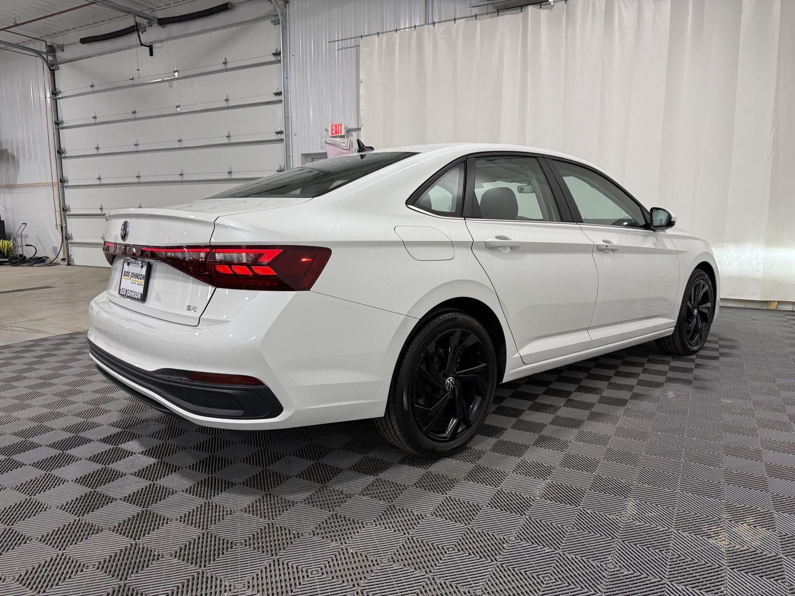 2025 Volkswagen Jetta SE