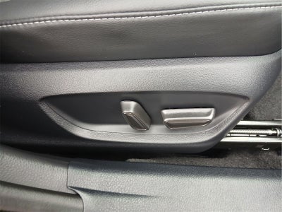 2022 Toyota Camry Hybrid XSE