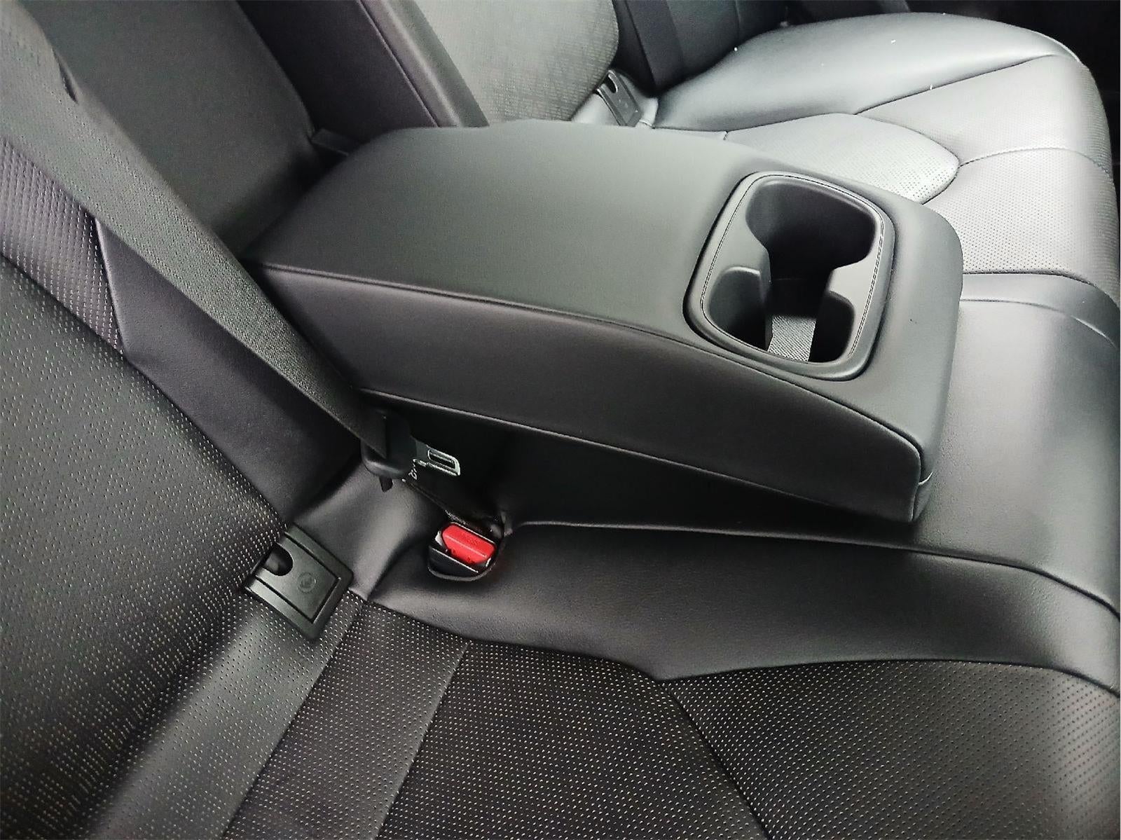 2022 Toyota Camry Hybrid XSE