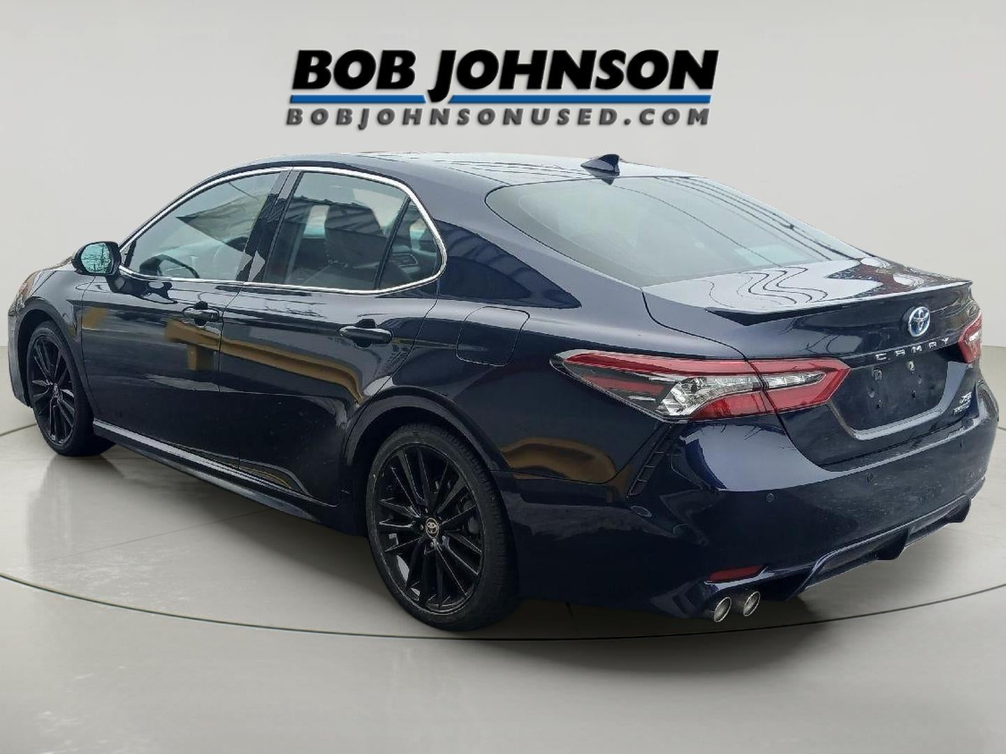 2022 Toyota Camry Hybrid XSE