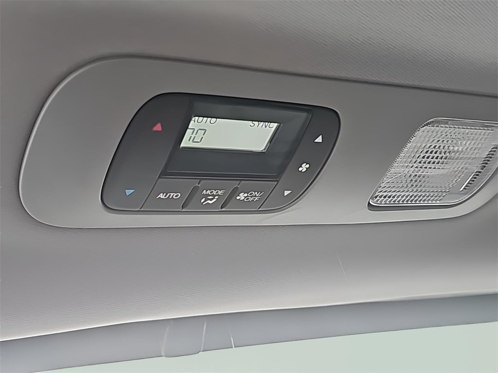 2023 Honda Odyssey EX-L Fresh Trade, Sunroof, Leather, Heated Seats, Remot