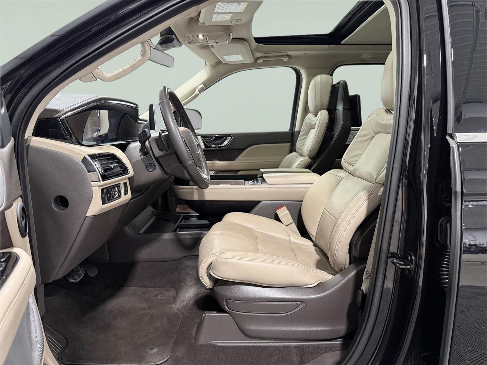 2023 Lincoln Navigator L Reserve