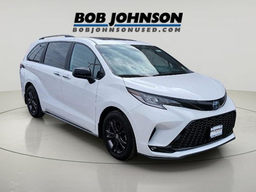 2025 Toyota SIENNA MINIVAN