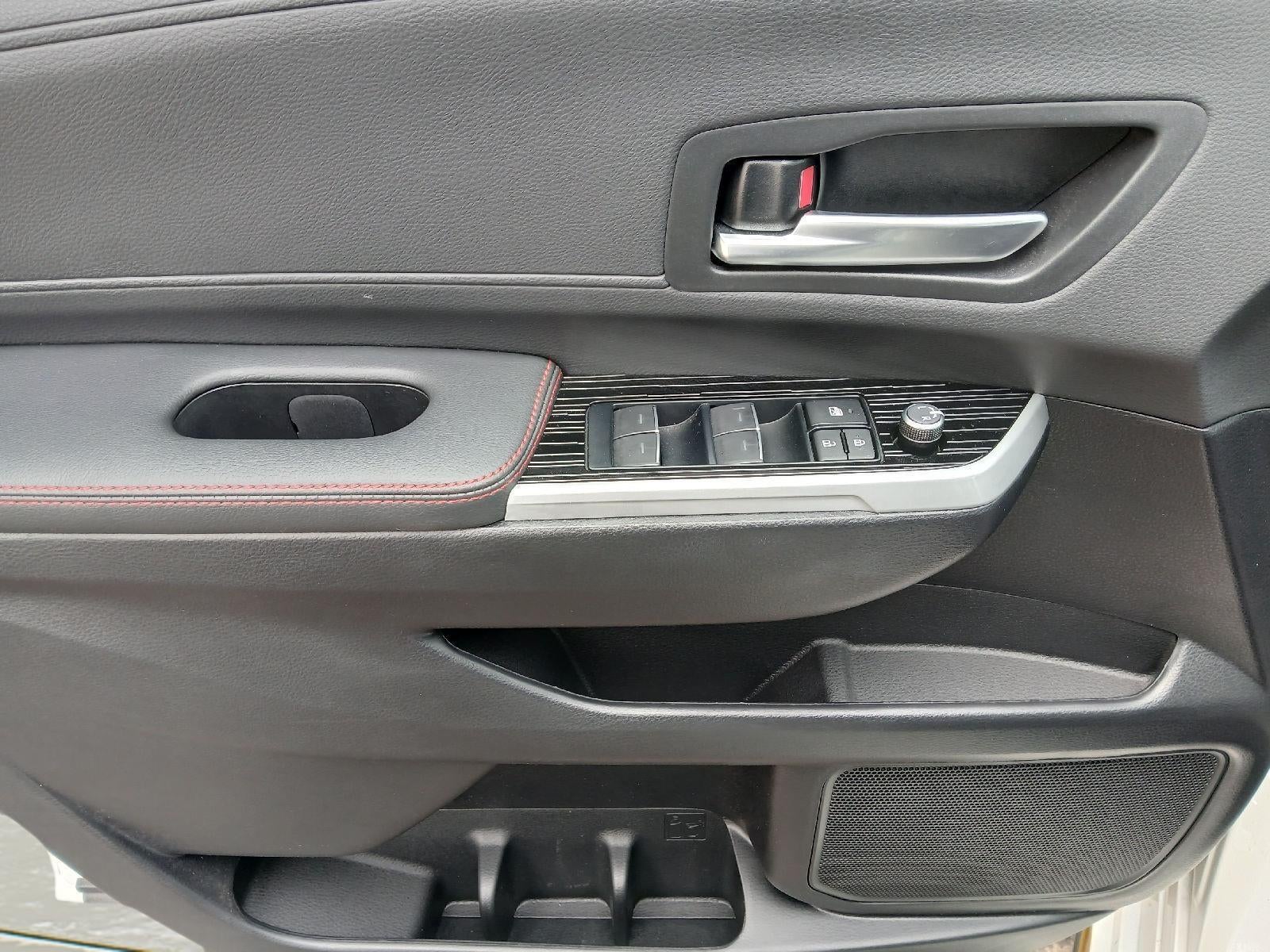 2025 Toyota SIENNA MINIVAN