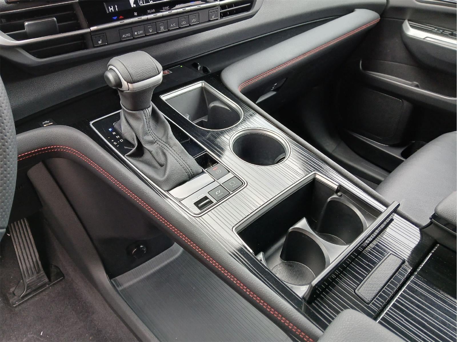 2025 Toyota SIENNA MINIVAN