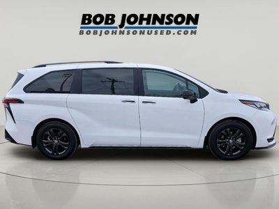 2025 Toyota SIENNA MINIVAN