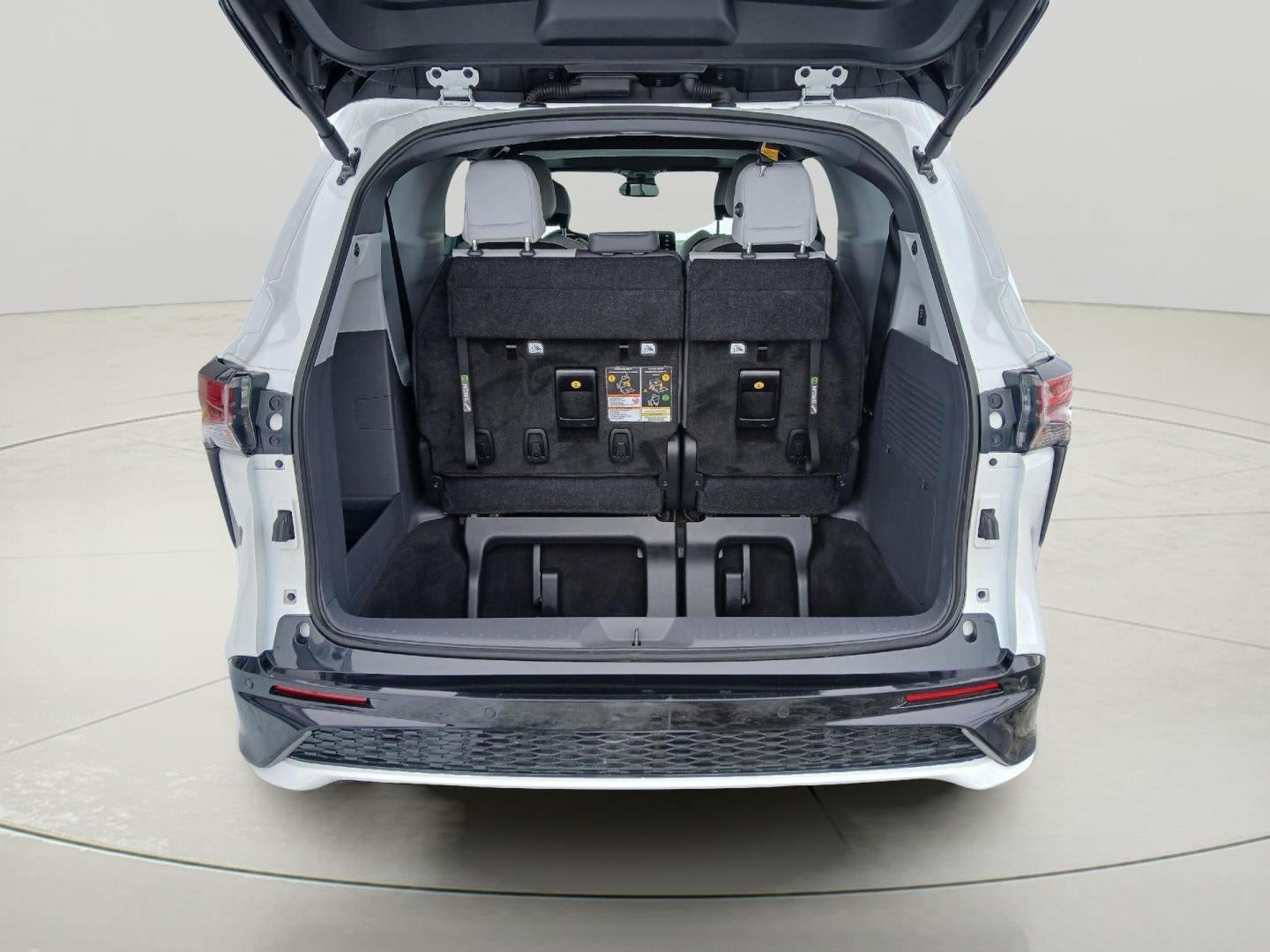 2024 Toyota Sienna XSE 7-Passenger