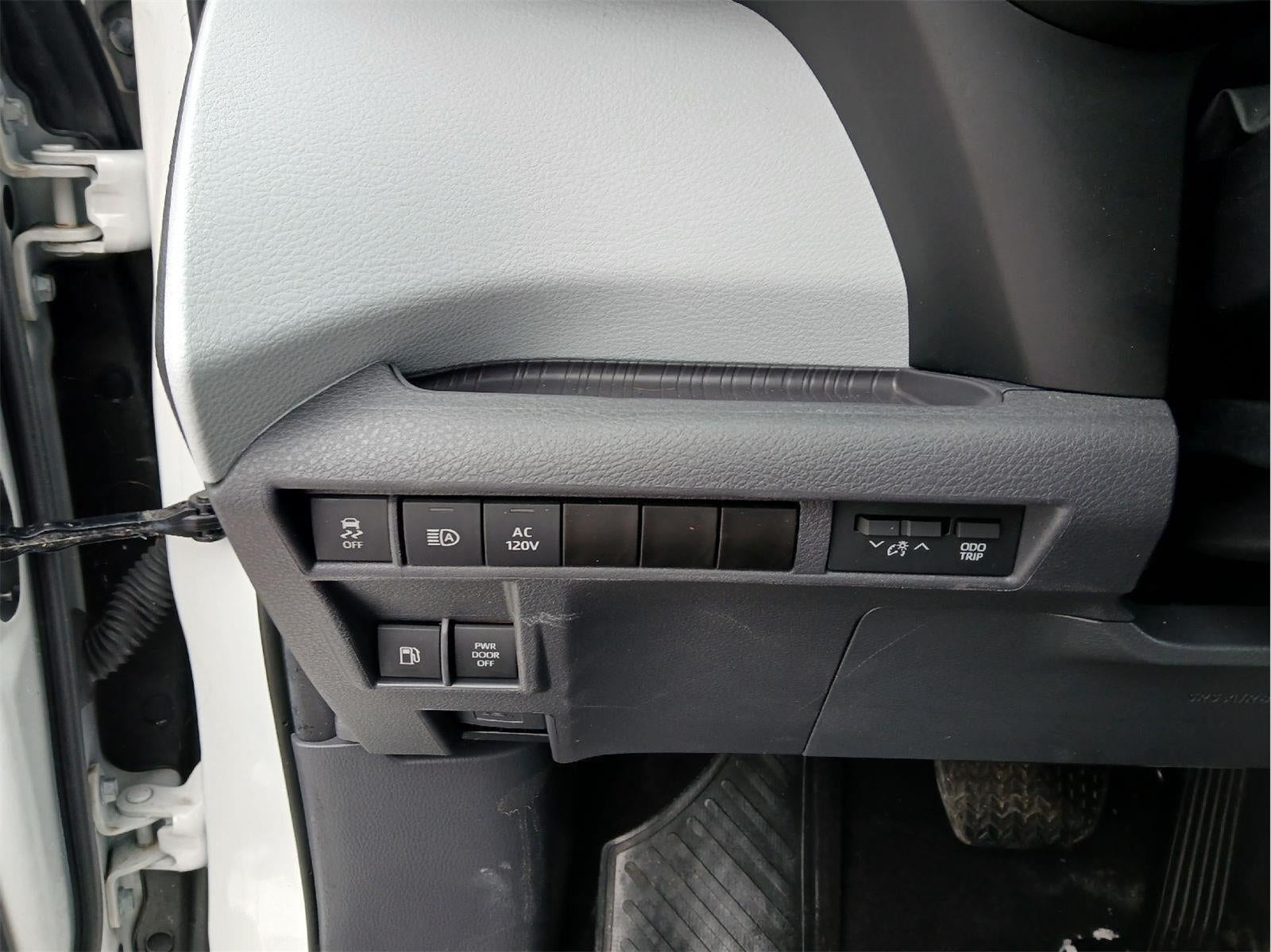 2024 Toyota Sienna XSE 7-Passenger