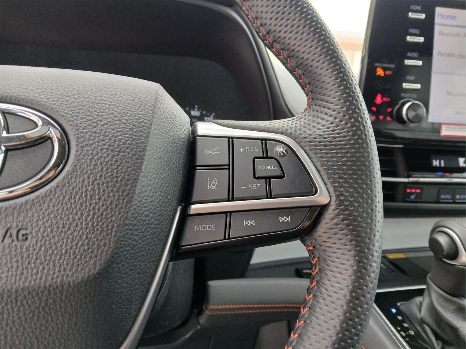 2024 Toyota Sienna XSE 7-Passenger