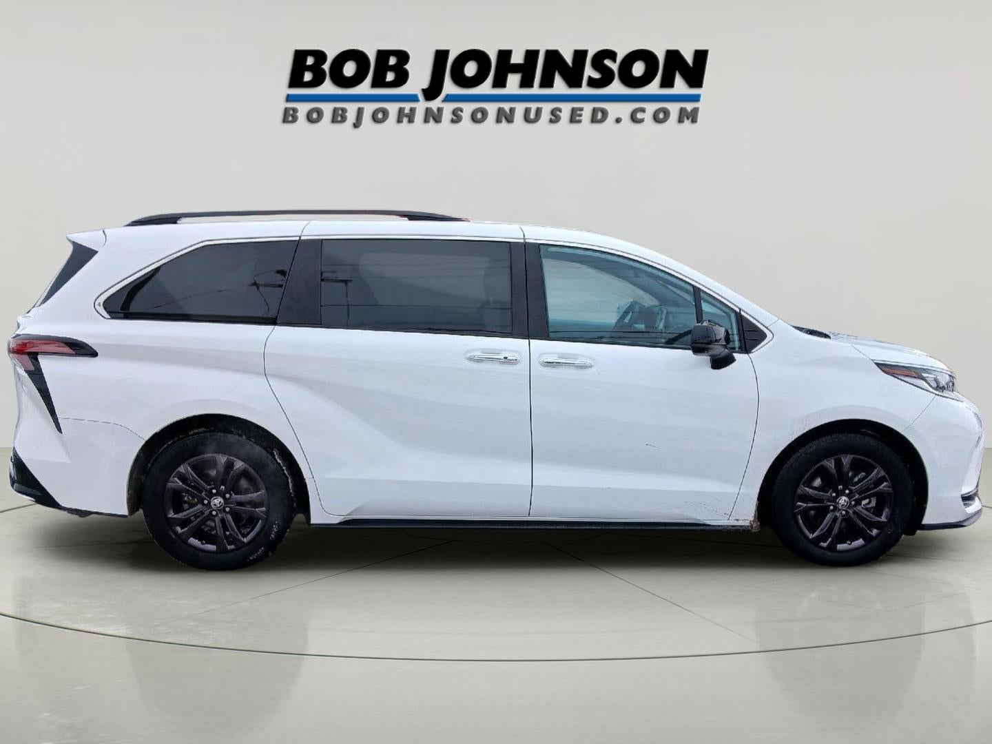 2024 Toyota Sienna XSE 7-Passenger