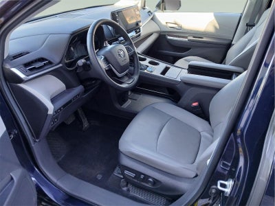 2024 Toyota Sienna XLE 7-Passenger