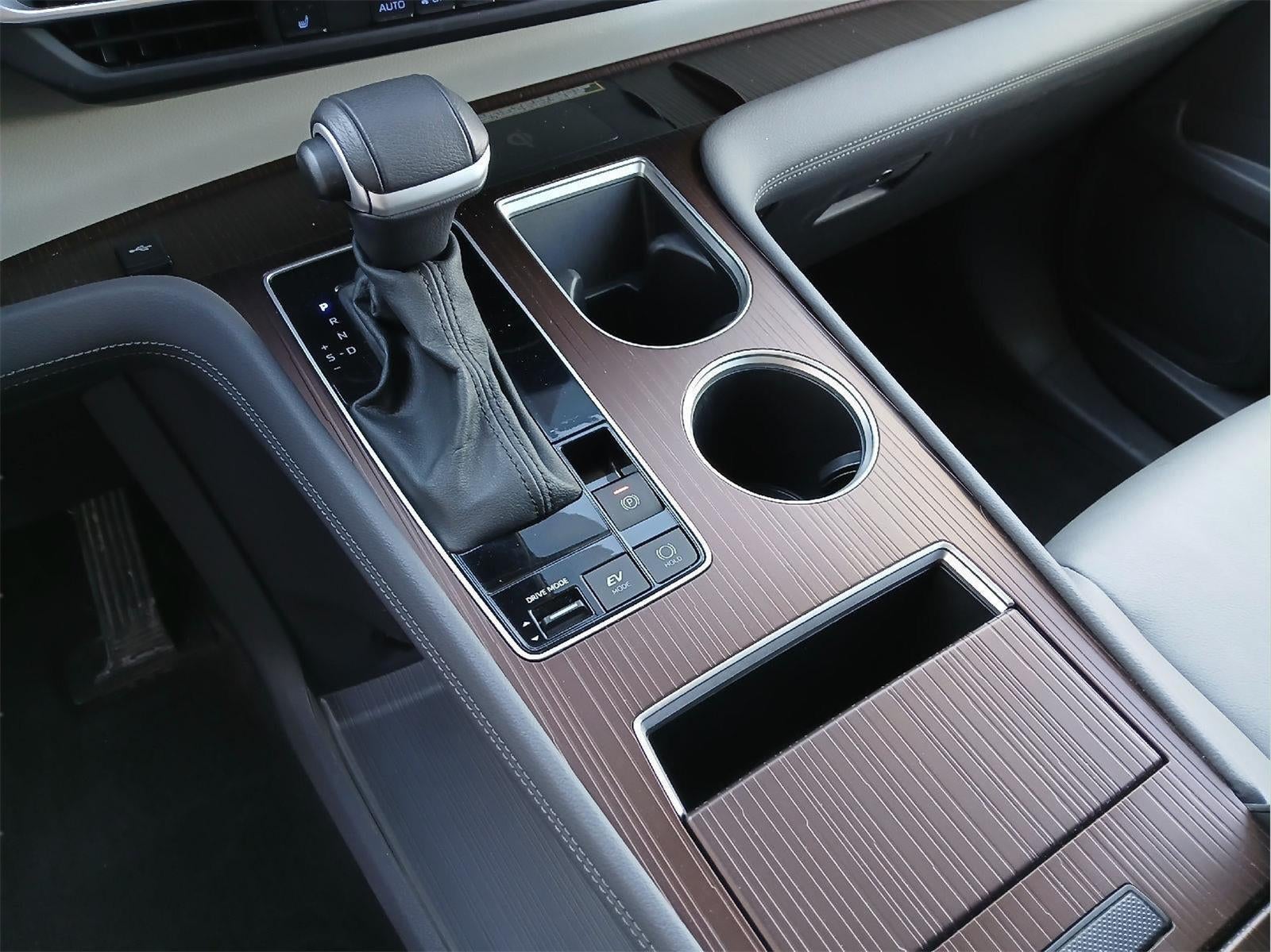 2024 Toyota Sienna XLE 7-Passenger