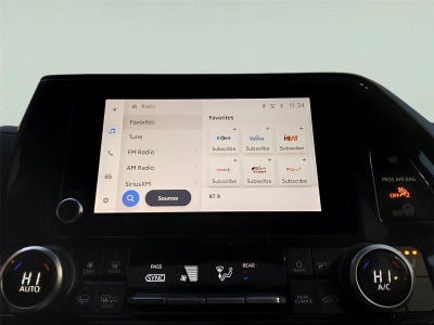 2023 Toyota Highlander Hybrid XLE