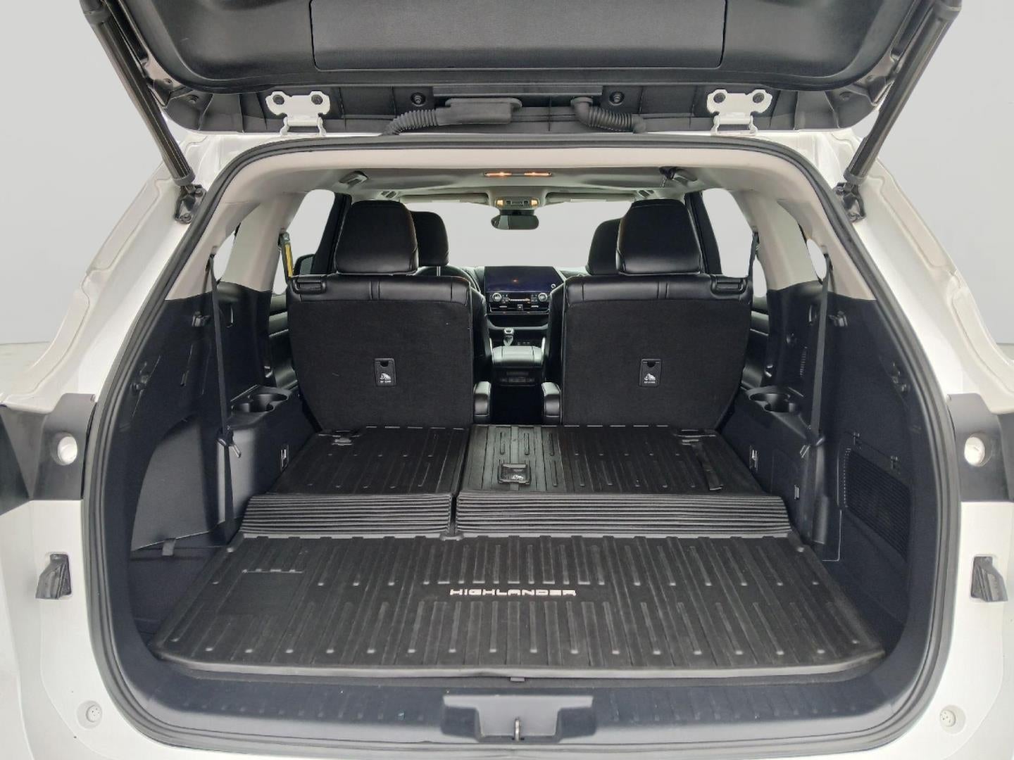 2023 Toyota HIGHLANDER XLE AWD