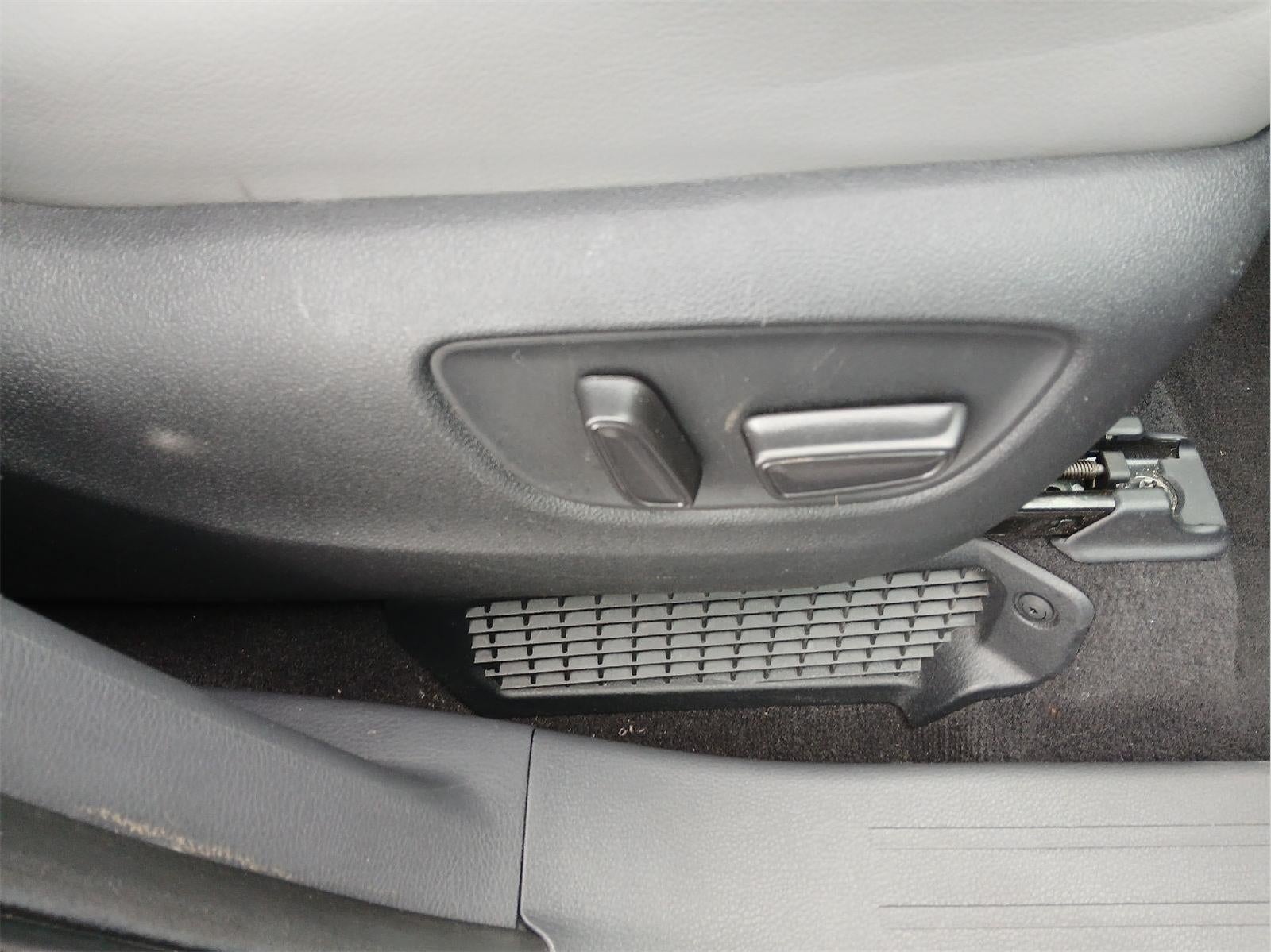 2024 Toyota SIENNA MINIVAN