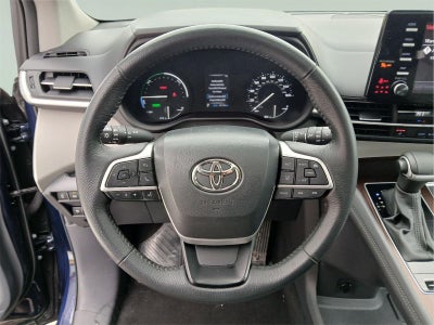 2024 Toyota SIENNA MINIVAN