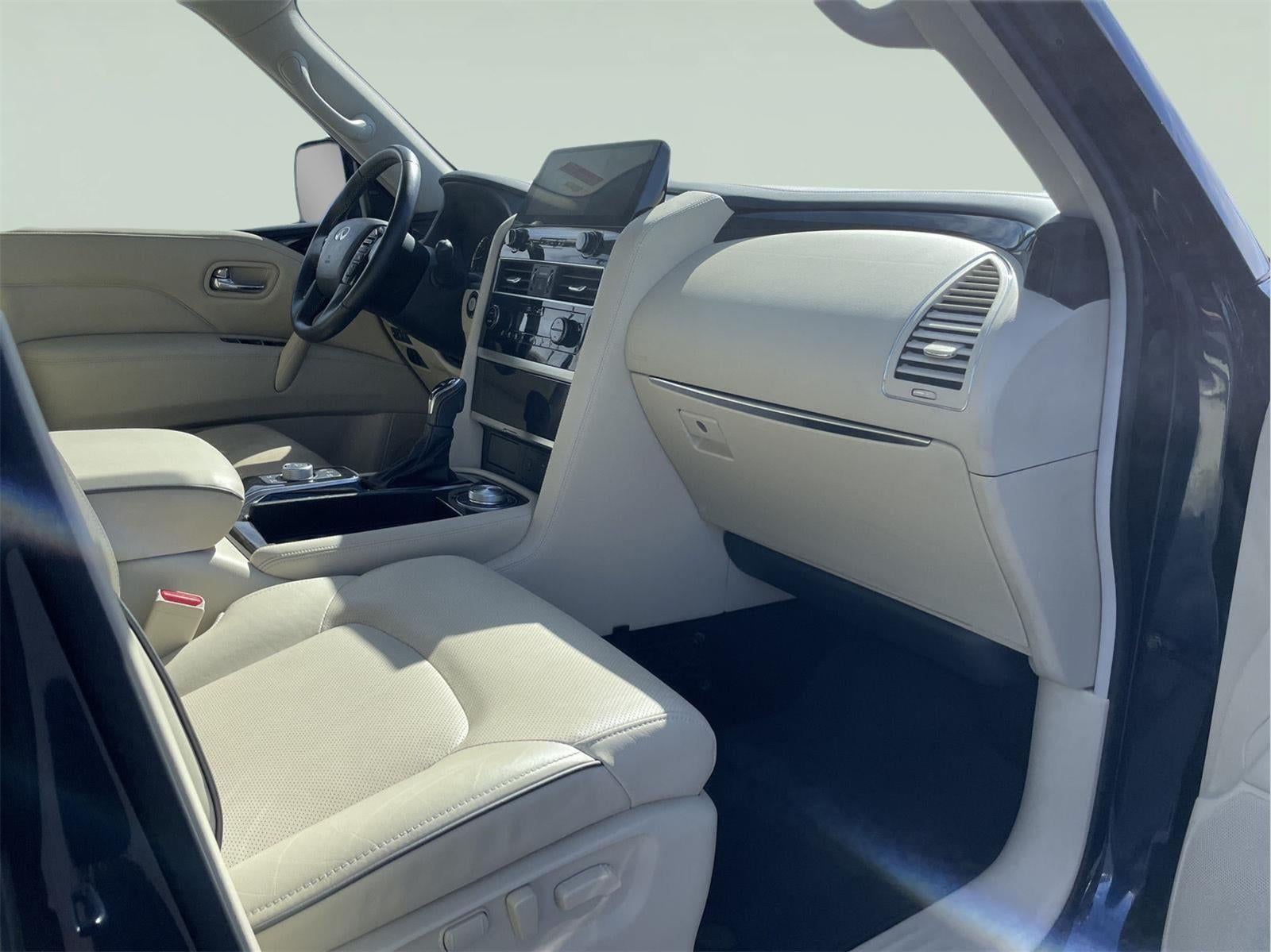 2022 INFINITI QX80 LUXE