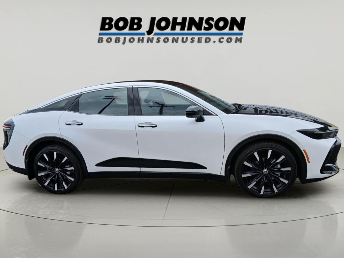 2025 Toyota CROWN PLATINUM AWD **FLEX BUY $595/Monthly**