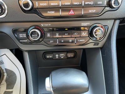 2018 Kia Niro Plug-In Hybrid LX