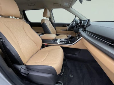 2023 Kia Carnival EX