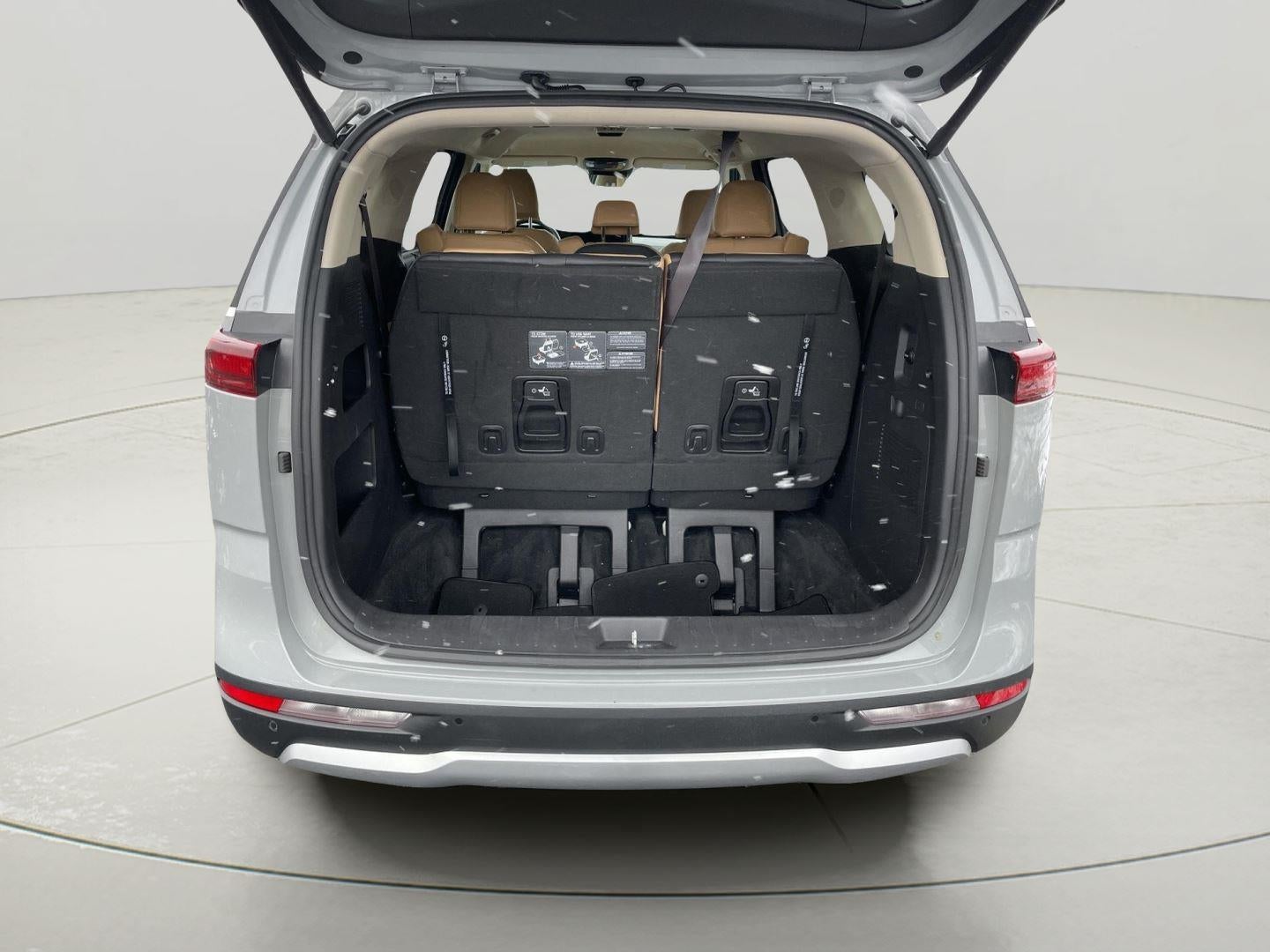 2023 Kia Carnival EX