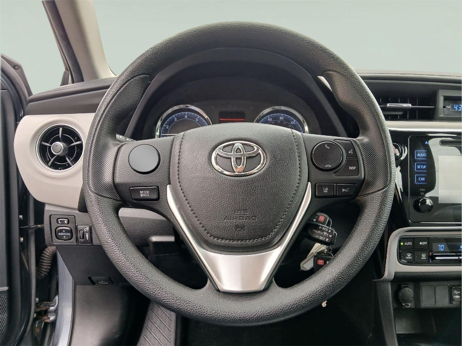 2018 Toyota COROLLA LE