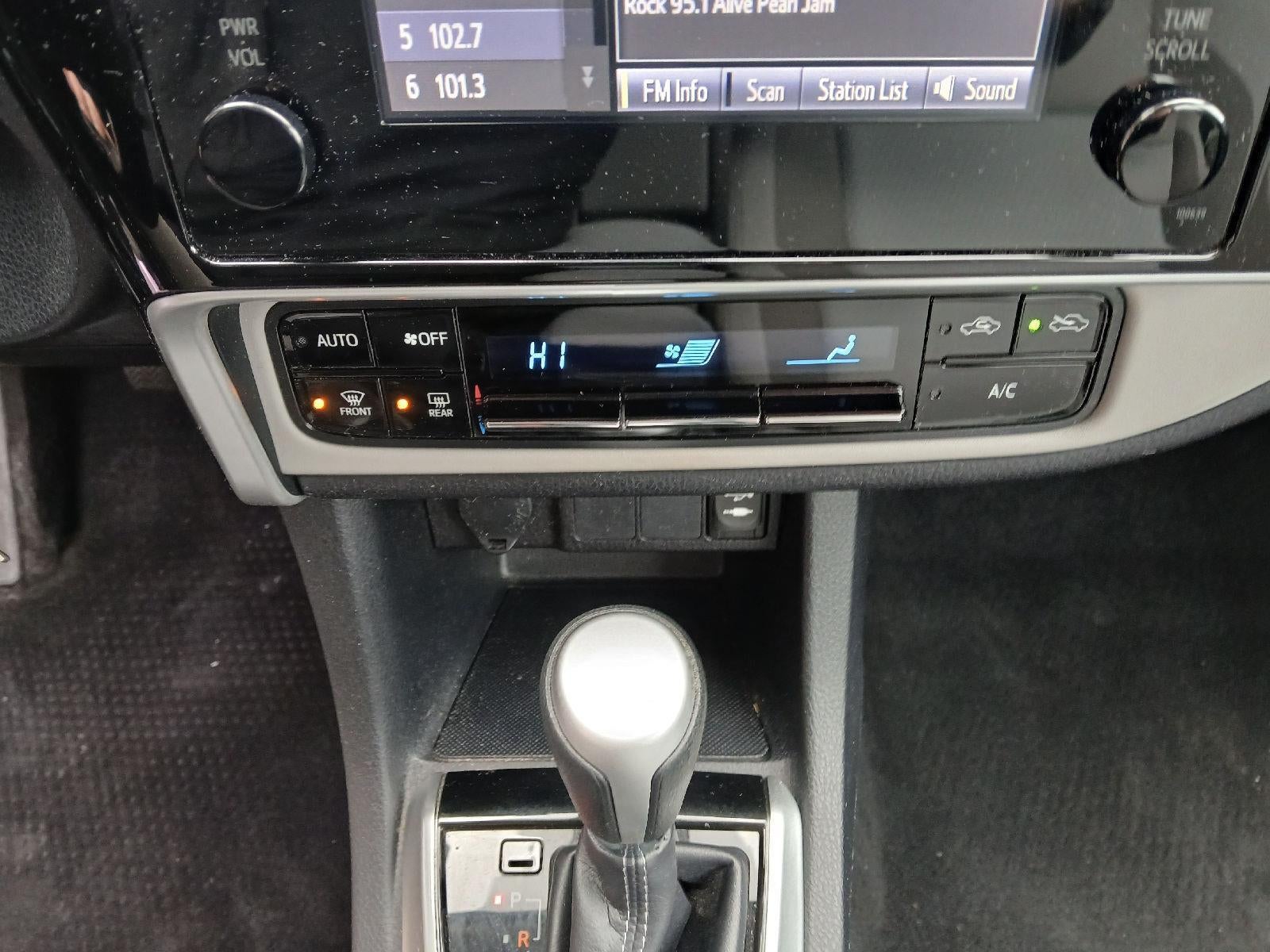 2017 Toyota COROLLA L