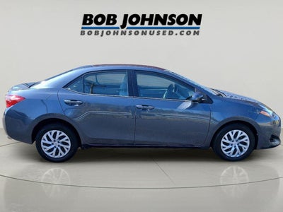 2017 Toyota COROLLA LE