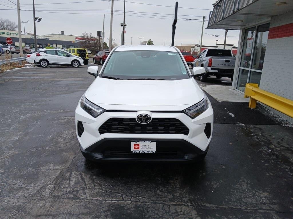 2024 Toyota RAV4 LE