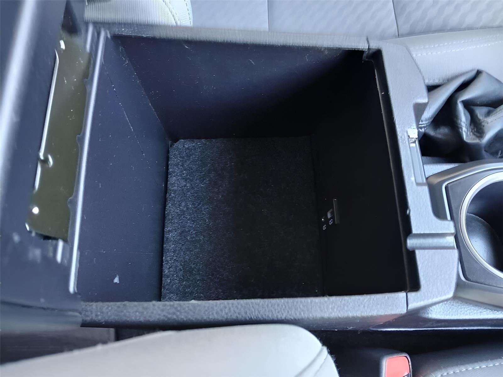 2023 Toyota TACOMA SR SR5