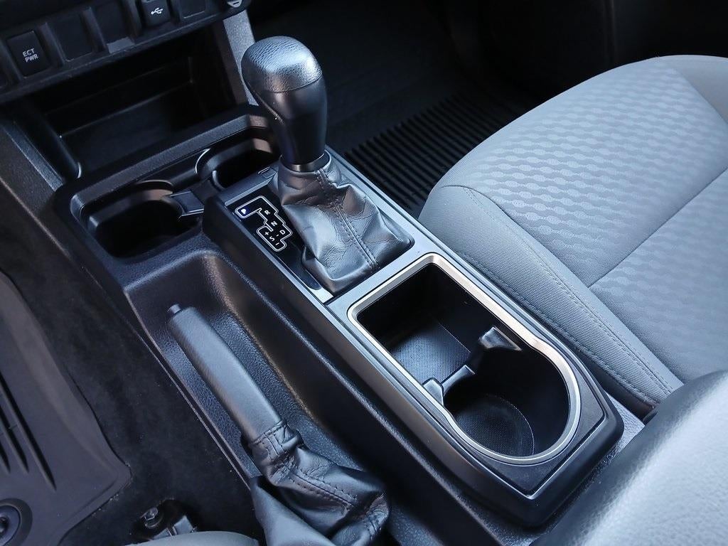 2023 Toyota TACOMA SR SR5