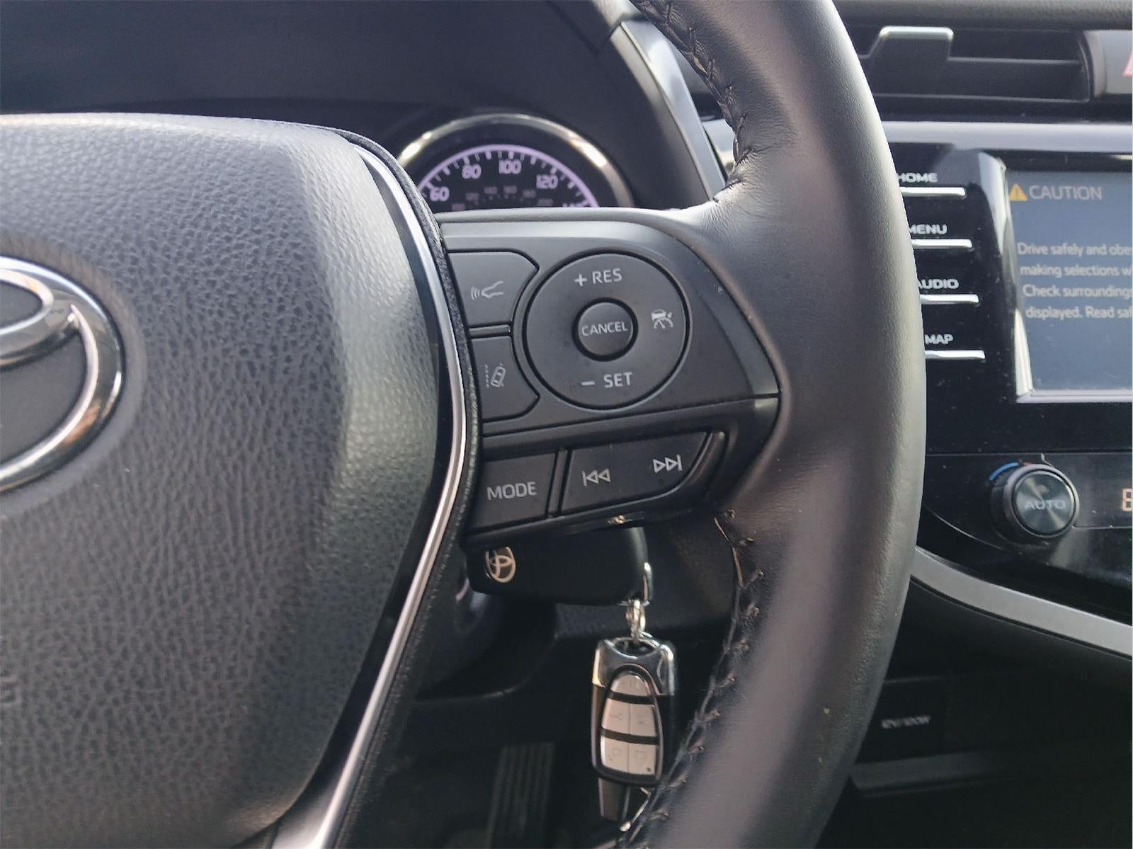 2019 Toyota CAMRY SE