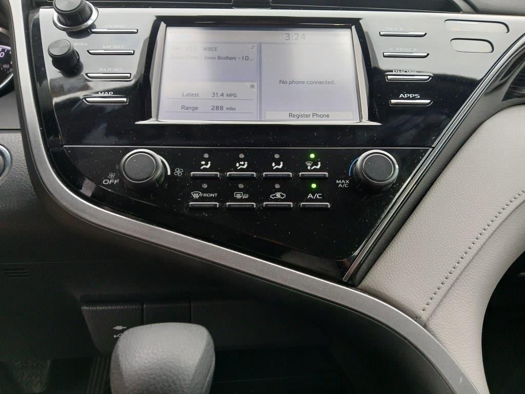 2019 Toyota CAMRY LE