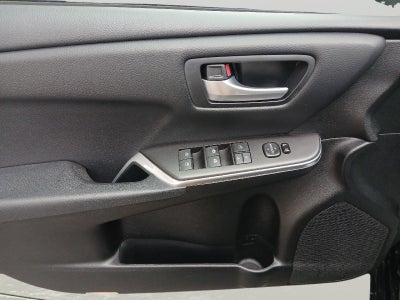 2017 Toyota CAMRY SE SEDAN