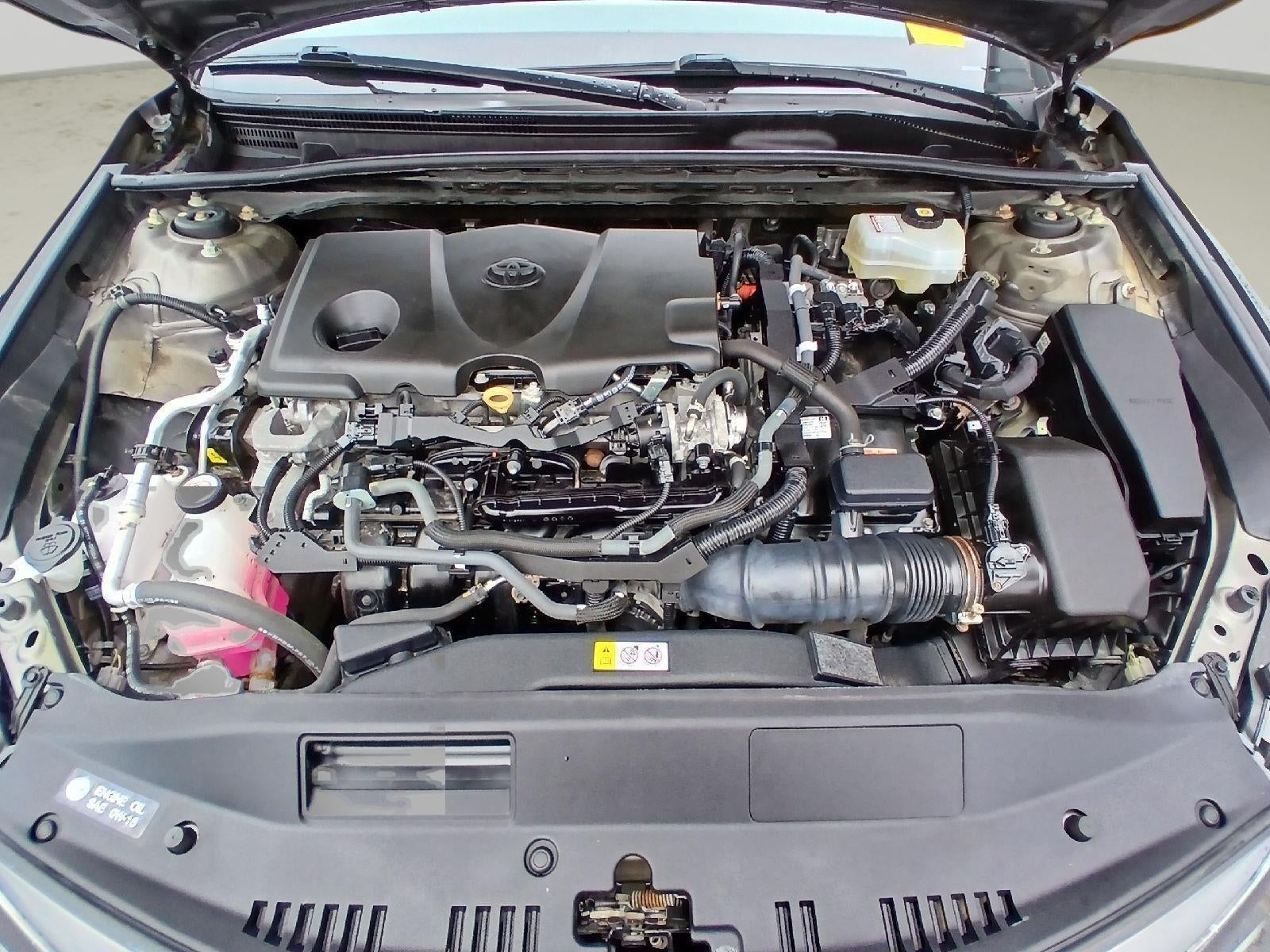 2022 Toyota CAMRY Hybrid LE